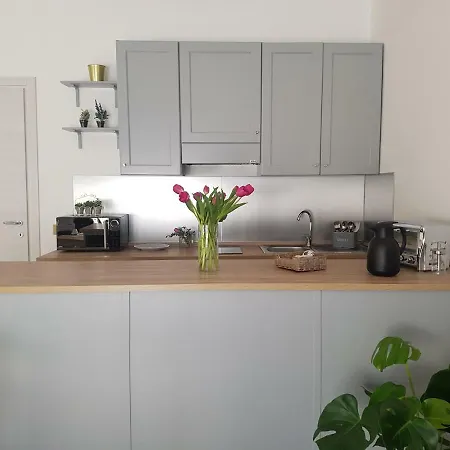 Oda ve Kahvaltı Corso194 *