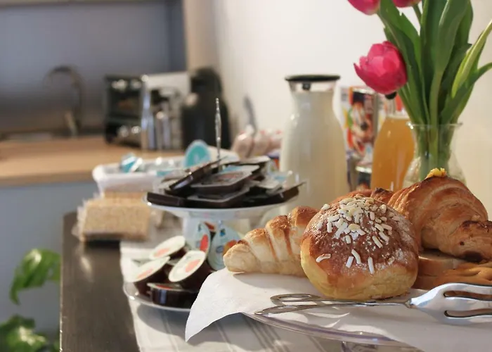 Alojamento de Acomodação e Pequeno-almoço Corso194 Caserta